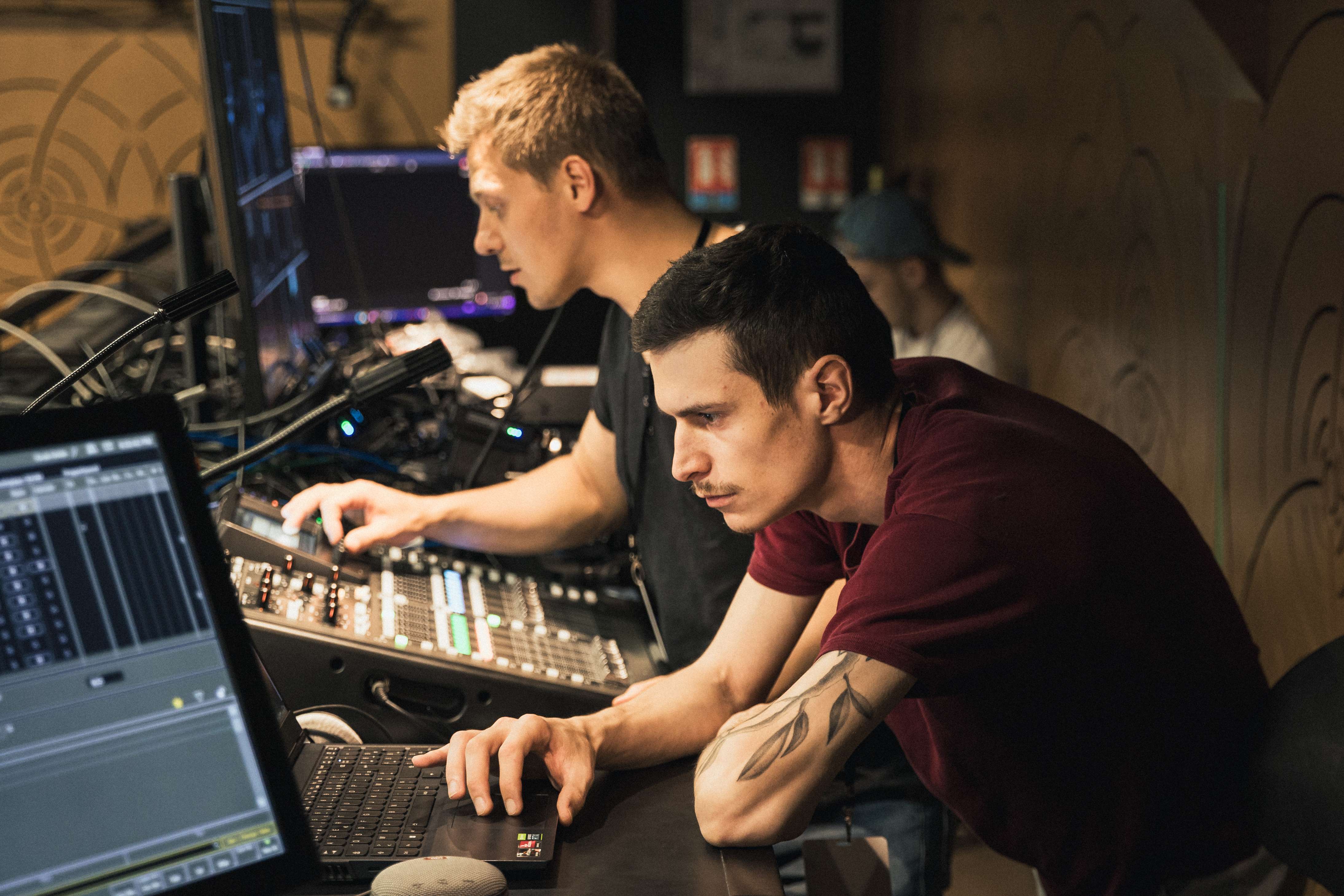 Image du créateur 'Hasmed' pendant un événement